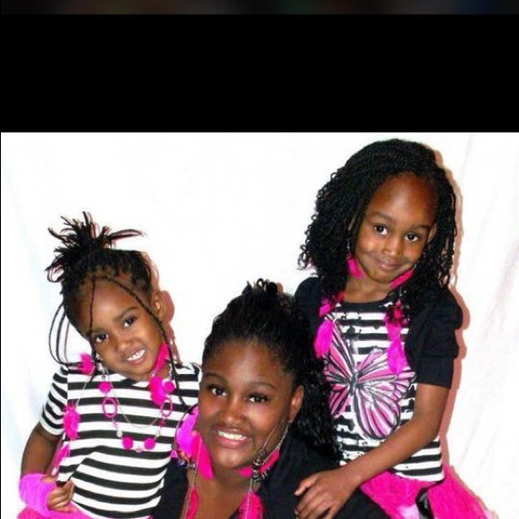 Meet your Posher, Tiandra - Picture 4 of 11